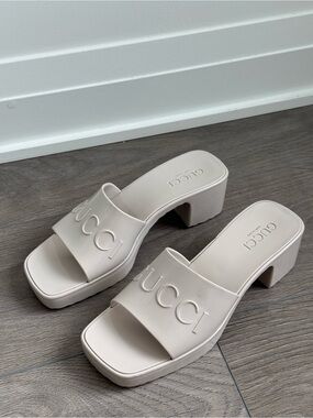 Gucci Rubber Slide Block Heel Sandals Size 38